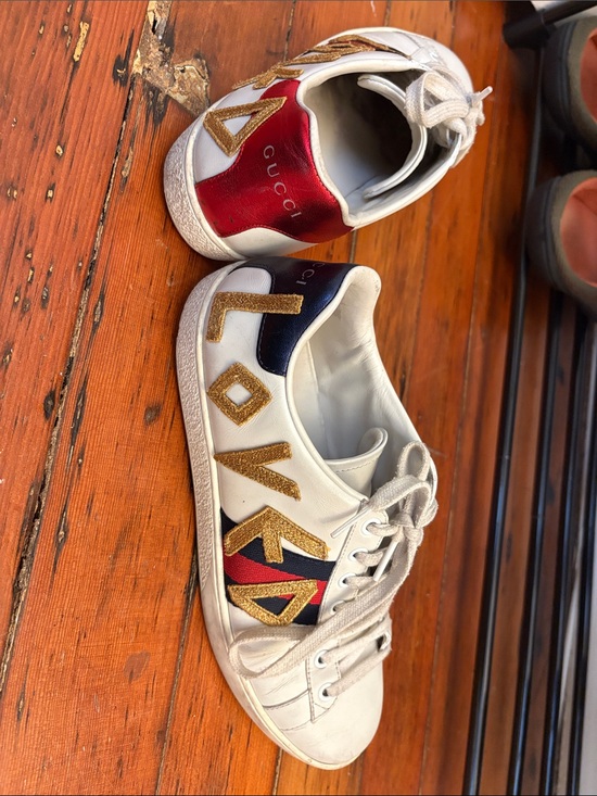 Gucci Shoes - Gucci White Leather Sneakers with Gold 'LOVE' Appliqué and Red/Blue Heel